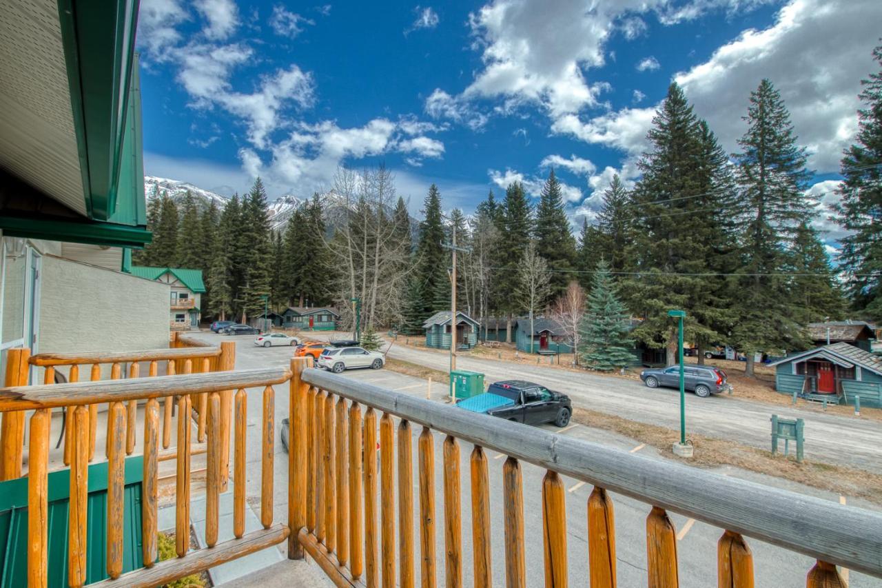 Beautiful Newly Reno 2Bdm 2 Bth Sleep Up To 6 Adults & Kids Mountain View Townhouse Suite Canmore Zewnętrze zdjęcie
